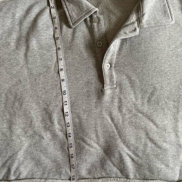 Aritzia Sunday Best cropped rugby fleece in gray - Picture 4 of 6